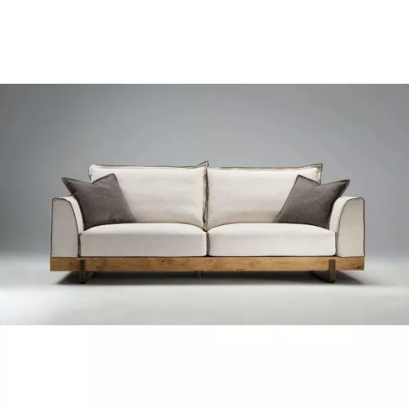 SOFA 043