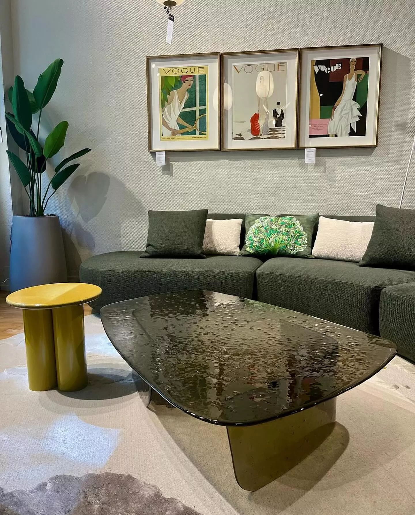 MOON SOFA image