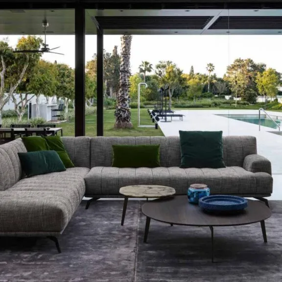 CHLOE SOFA
