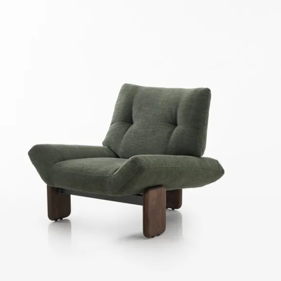 URBAN ARMCHAIR
